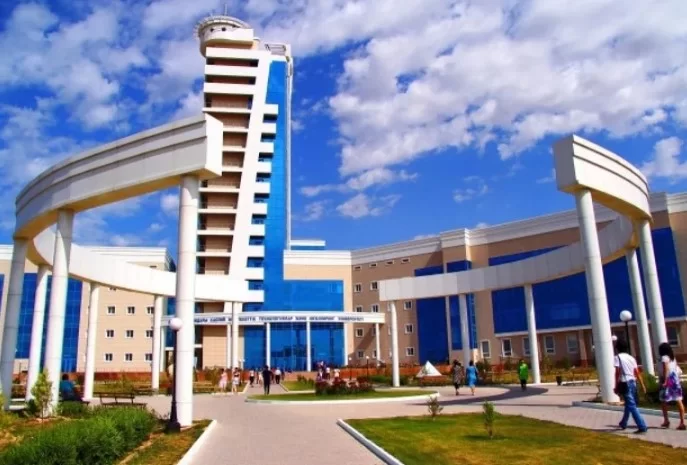 Yessenov University - Есенов университет