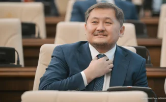 Министр Нурбек: Студенты могут носить шорты в университете