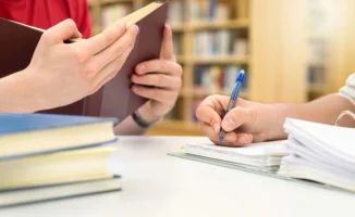 Новые стипендии для студентов Казахстана: кто и сколько получит?