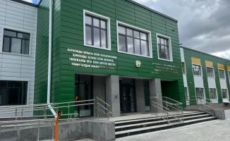 Комфортная школа в Караганде: крыша подводит к 1 сентября