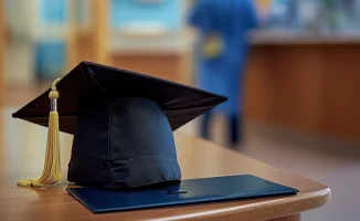 В Мажилисе одобрили закон: победители олимпиад получат гранты вне конкурса