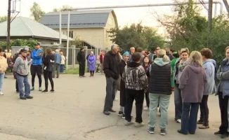 Residents of Almaty's Turksib District Shocked by Demolition Notices from Local Authorities