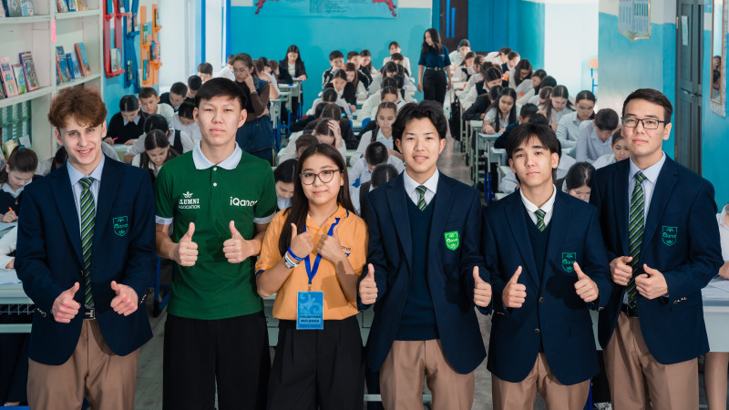 Олимпиада IQanat 2025: 3300 аулов Казахстана объединили сельских детей в I туре