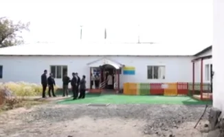Школьники села Кушаман Жамбылской области учатся в здании акимата