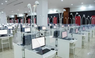 Учительница в Актобе: как экзамены стали бизнесом на знаниях