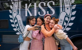 Новый сезон XO, Kitty на Netflix: романтические перипетии продолжают завоевывать сердца зрителей