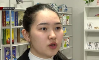 Школьницы Казахстана: как знание языков помогает молодым людям достигать финансовой независимости