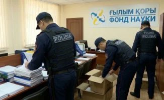 Президент Токаев встретился с научной общественностью после дел о проверках Фонда науки