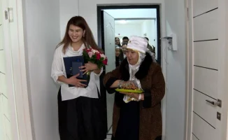 Ключи от науки: молодые учёные получили квартиры от президента